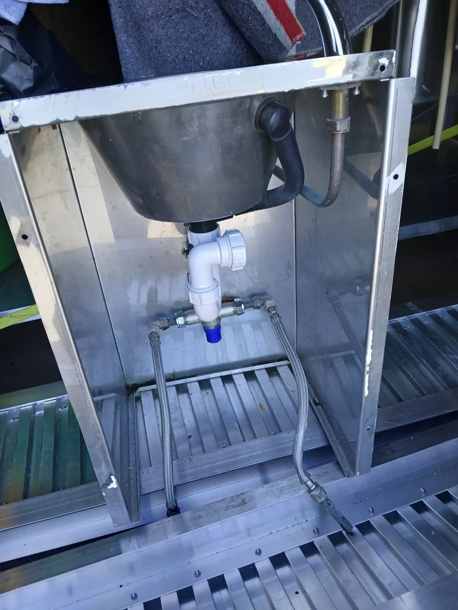 Staneless steel cabbinet sink unit complete - Image 4