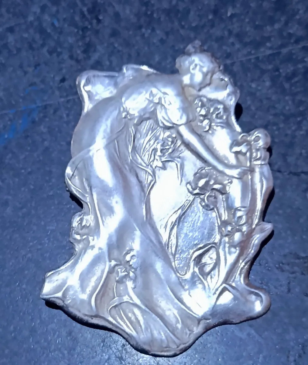 Large Art Nouveau sterling silver brooch - Image 1