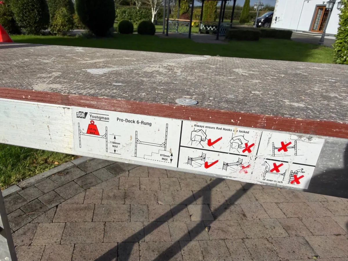Youngman Pro-Deck 6 Rung Platform/Ladder Steps - Image 2