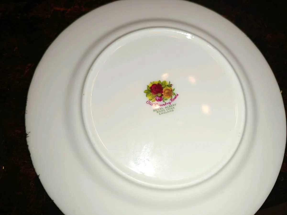 Royal Albert Old Country Roses full teaset with te - Image 3