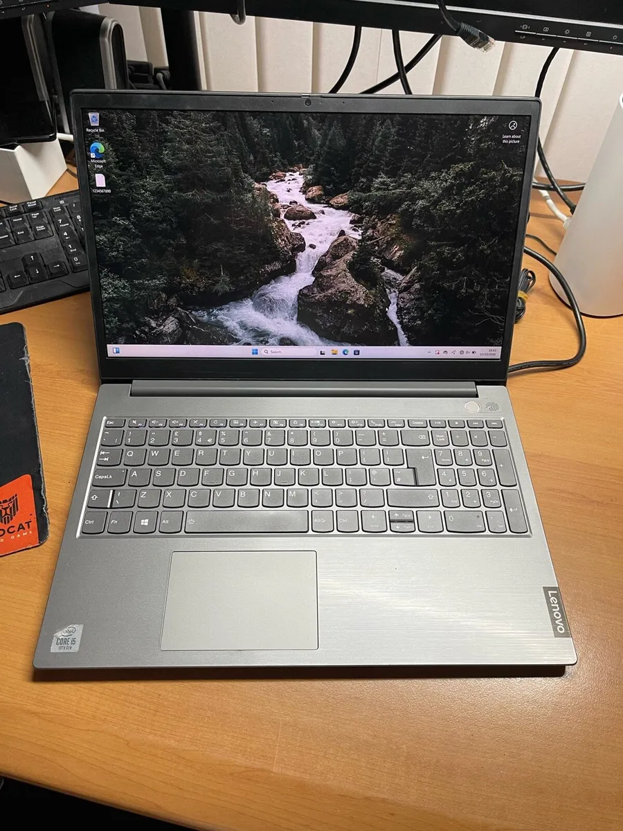 Lenovo Laptop i5 pro 10gen 8/256 win 11 pro - Image 1
