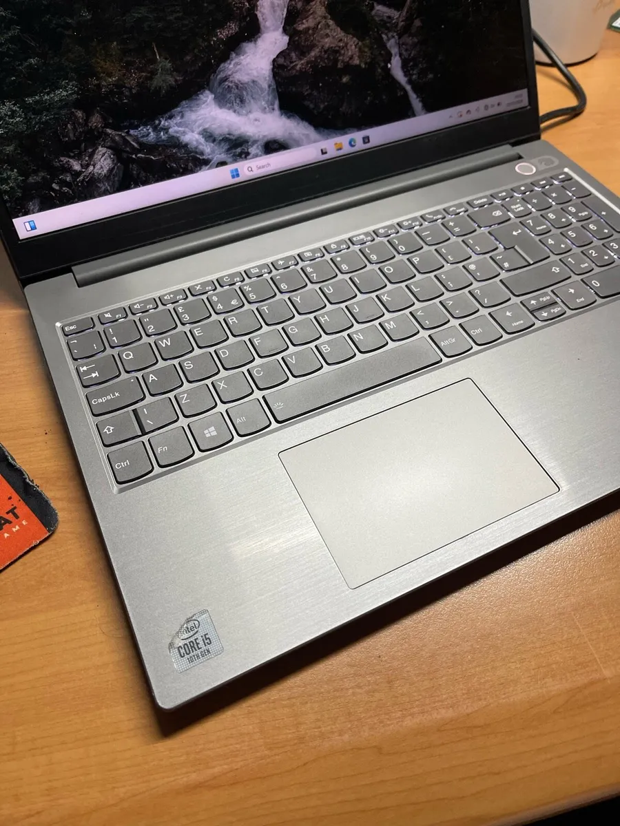 Lenovo Laptop i5 pro 10gen 8/256 win 11 pro - Image 3