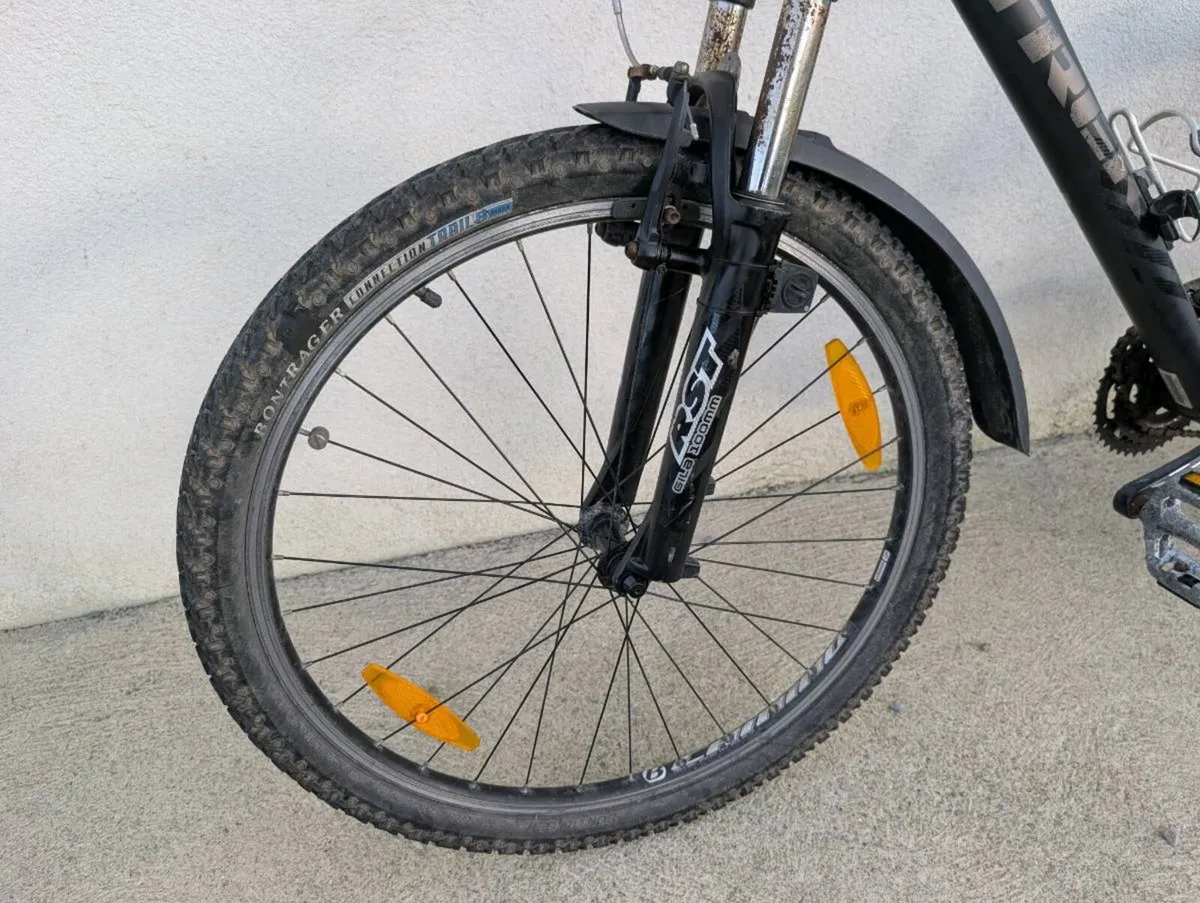 Trek 7300 Dual Sport Series Mountain Bike – 18" - Image 3