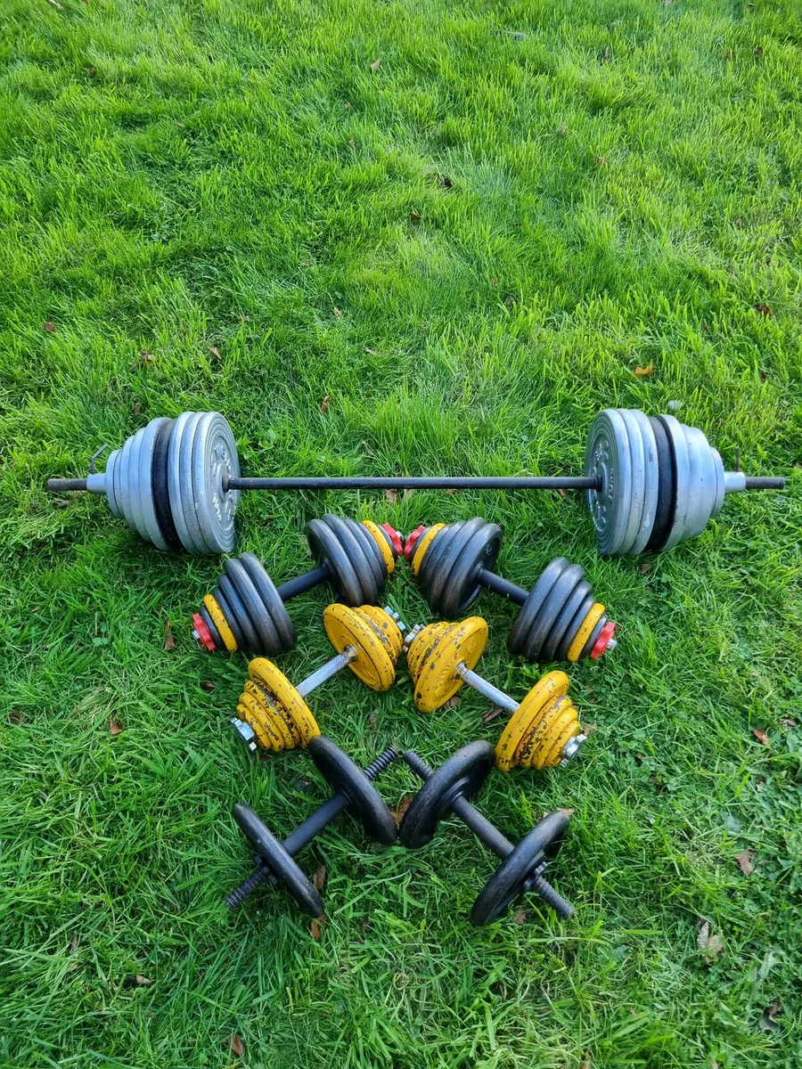 250kg Cast Iron Weights and Bar