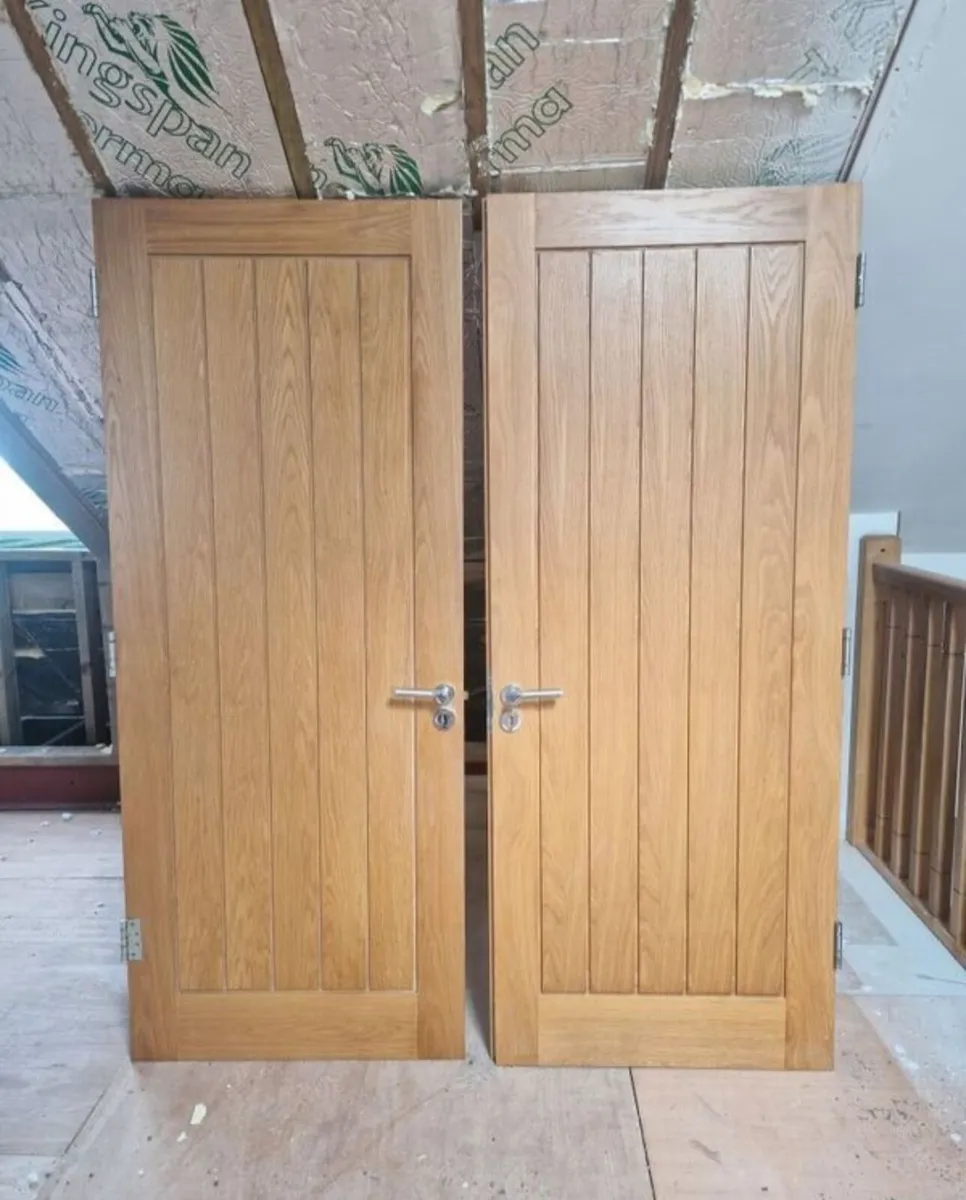 Double Oak doors