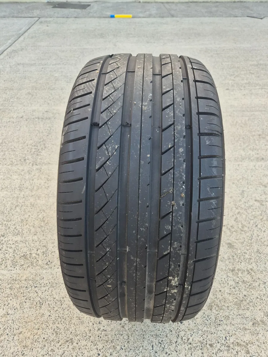 Tyre - Image 3