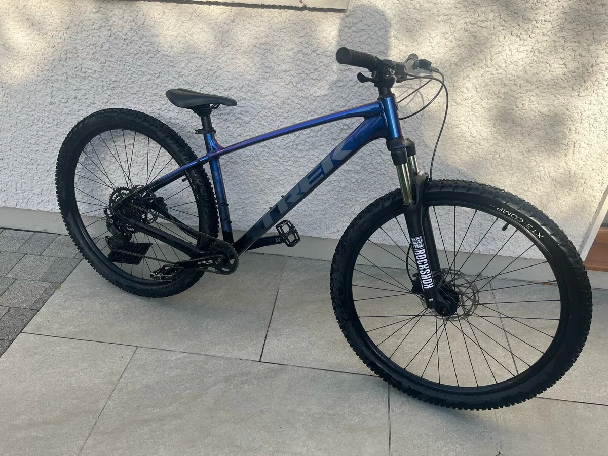 Trek Marlin 5 - Image 1