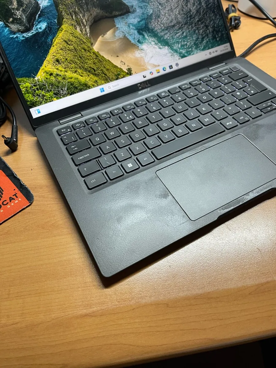 Dell laptop i7 pro 16/512 Windows 11 pro - Image 3