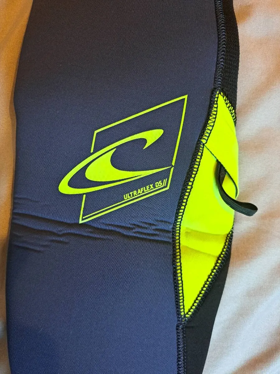 Wetsuit - Image 3