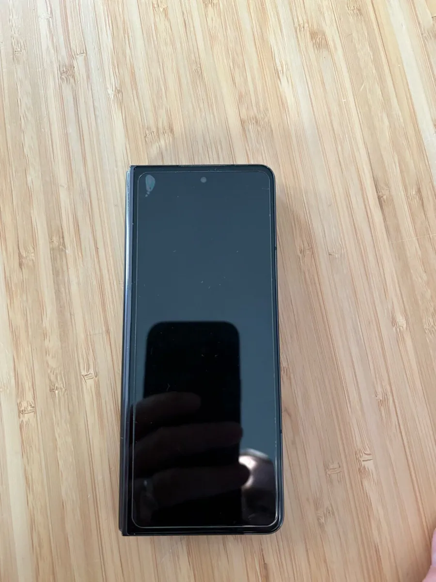 Samsung Galaxy Fold 5 - Image 3