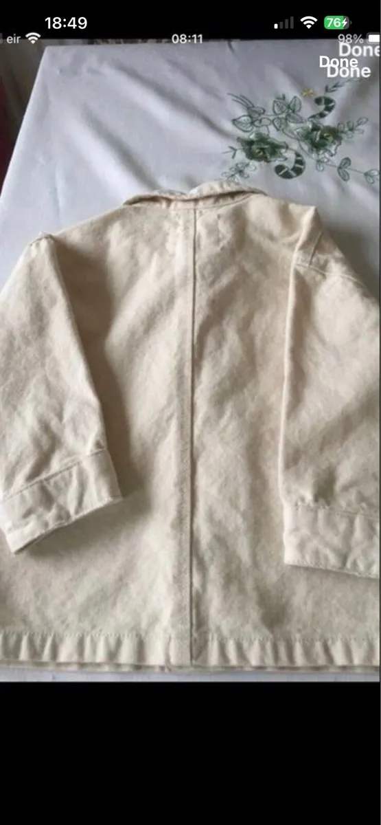 Boys BNWT jacket 9/12 mths €8 - Image 1