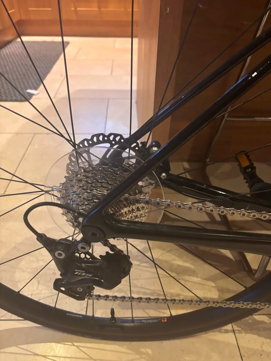 Giant TCR 2 road bike - Image 2