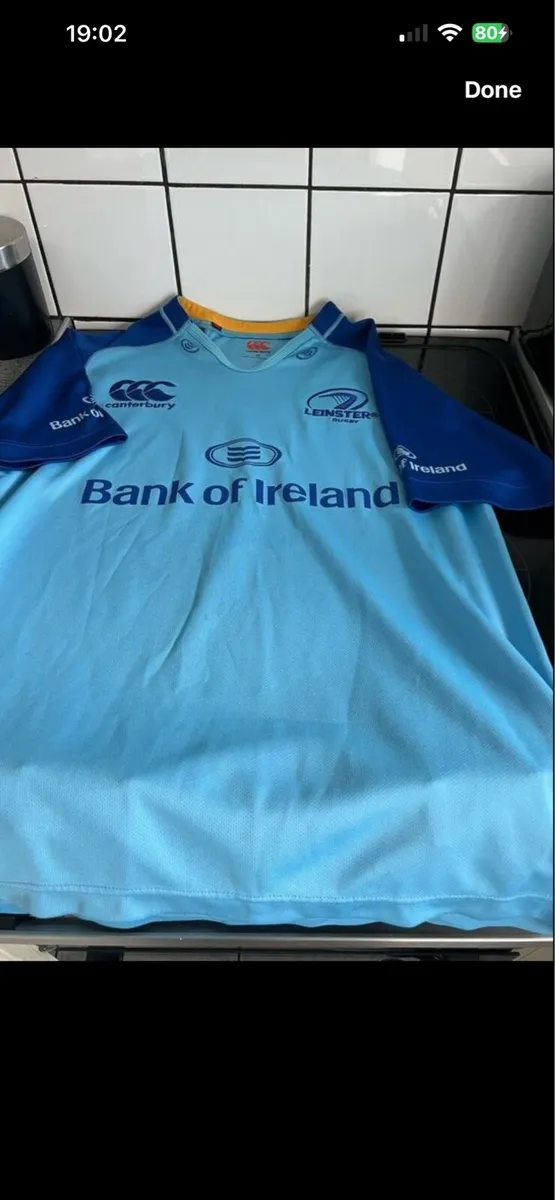 Mens Leinster jersey size M €20 - Image 1