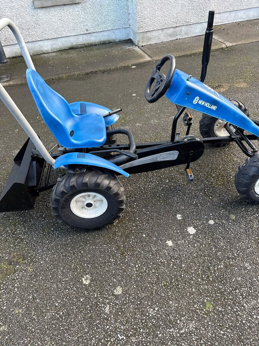 Berg New Holland Tractor Go Kart - Image 3