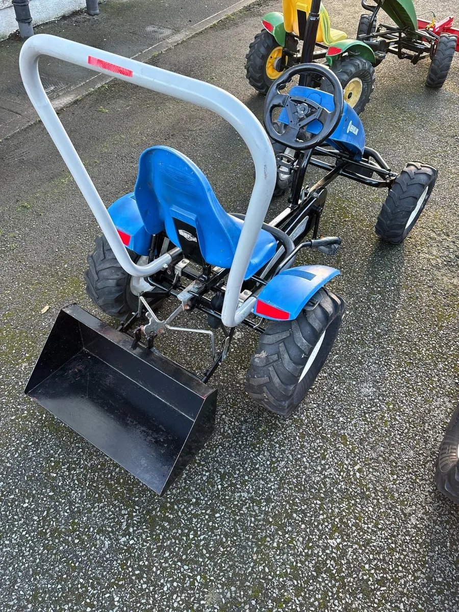 Berg New Holland Tractor Go Kart - Image 1