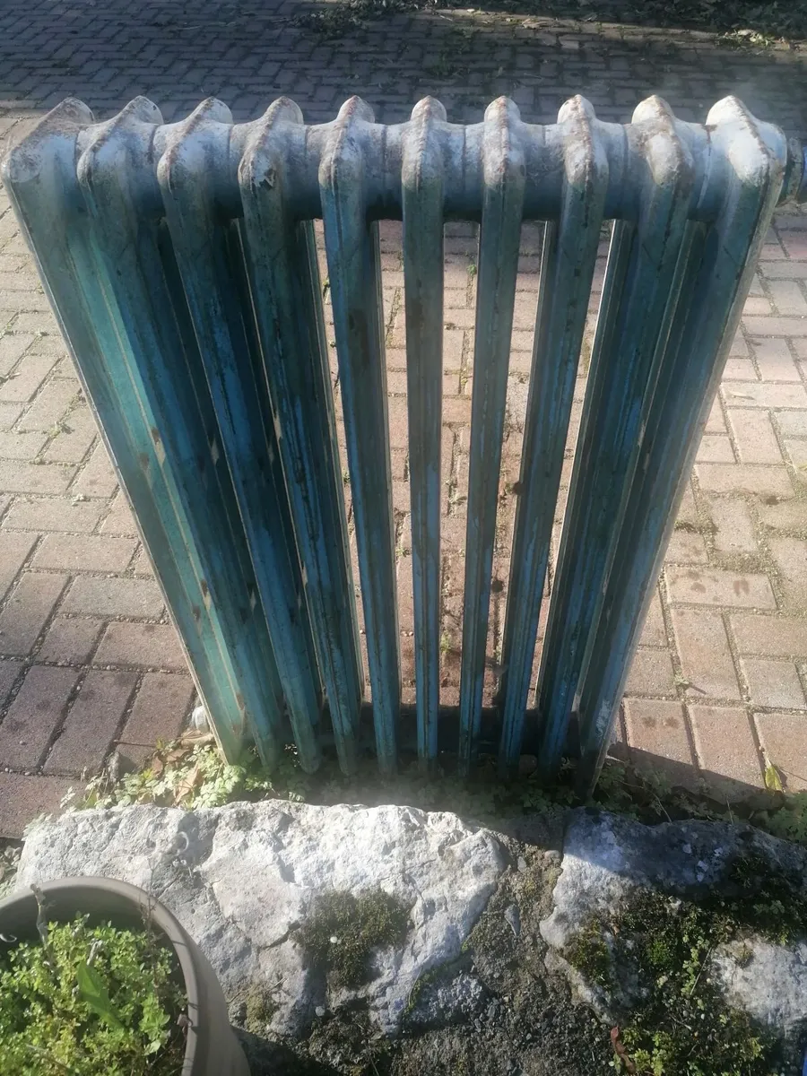 Cast iron radiator - Image 4
