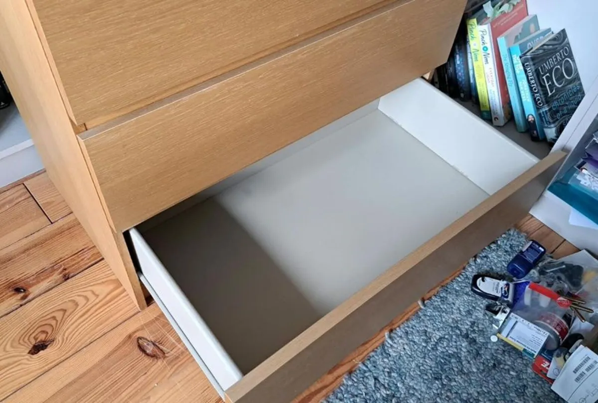FREE - Chest of drawers - Image 3
