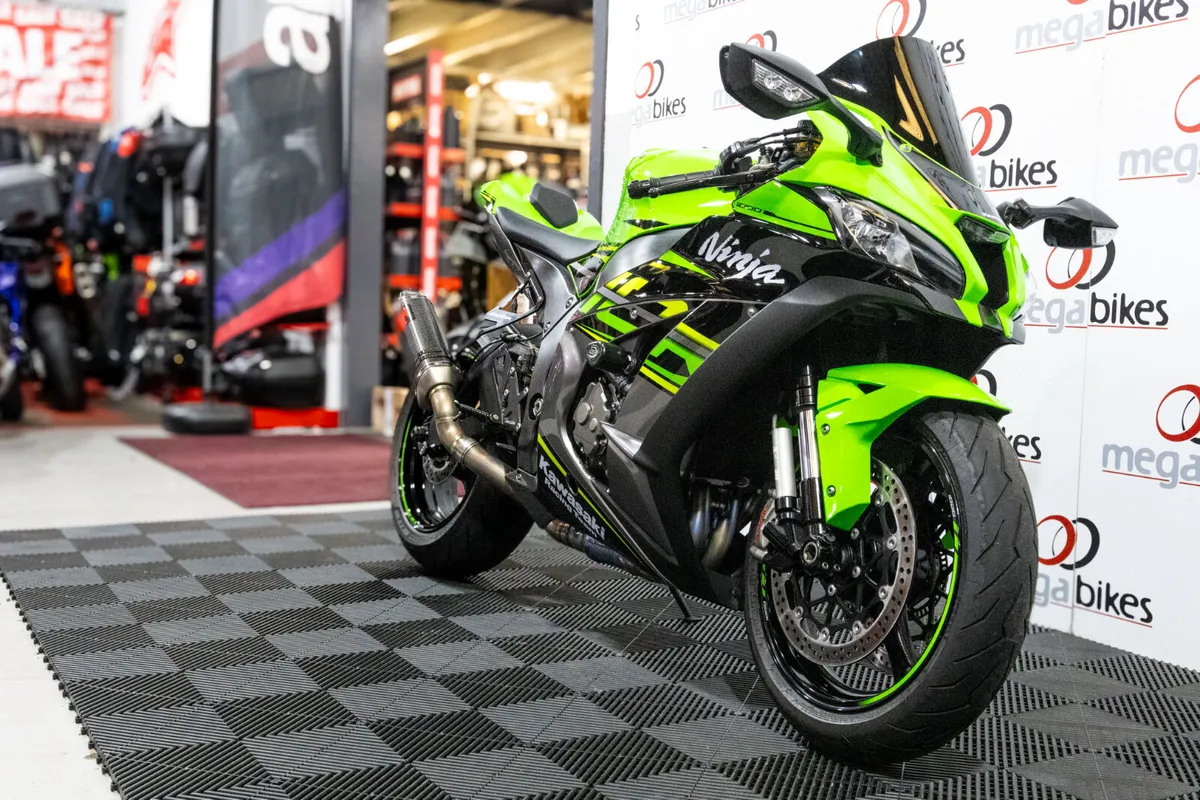 Kawasaki ZX10R KRT Edition 2018 - Image 4