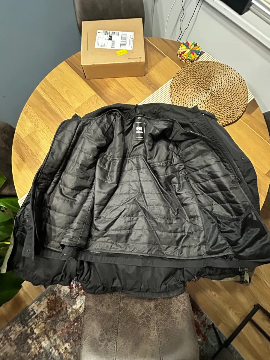 Oxford Rockland MS Jacket - Image 2