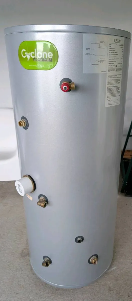 Hot Water Cylinder 250l - Image 2