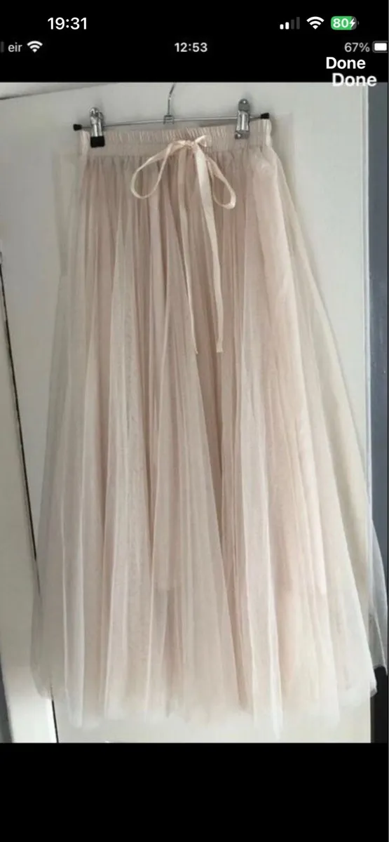 Ladies designer skirt size S €15 - Image 1