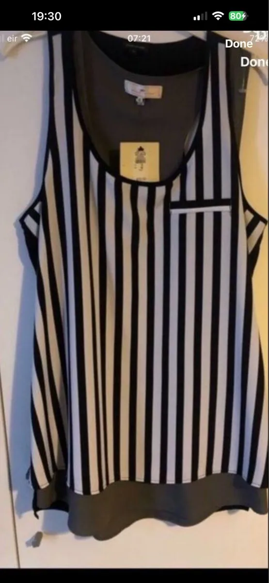 Ladies BNWT top size 12 €10 - Image 3