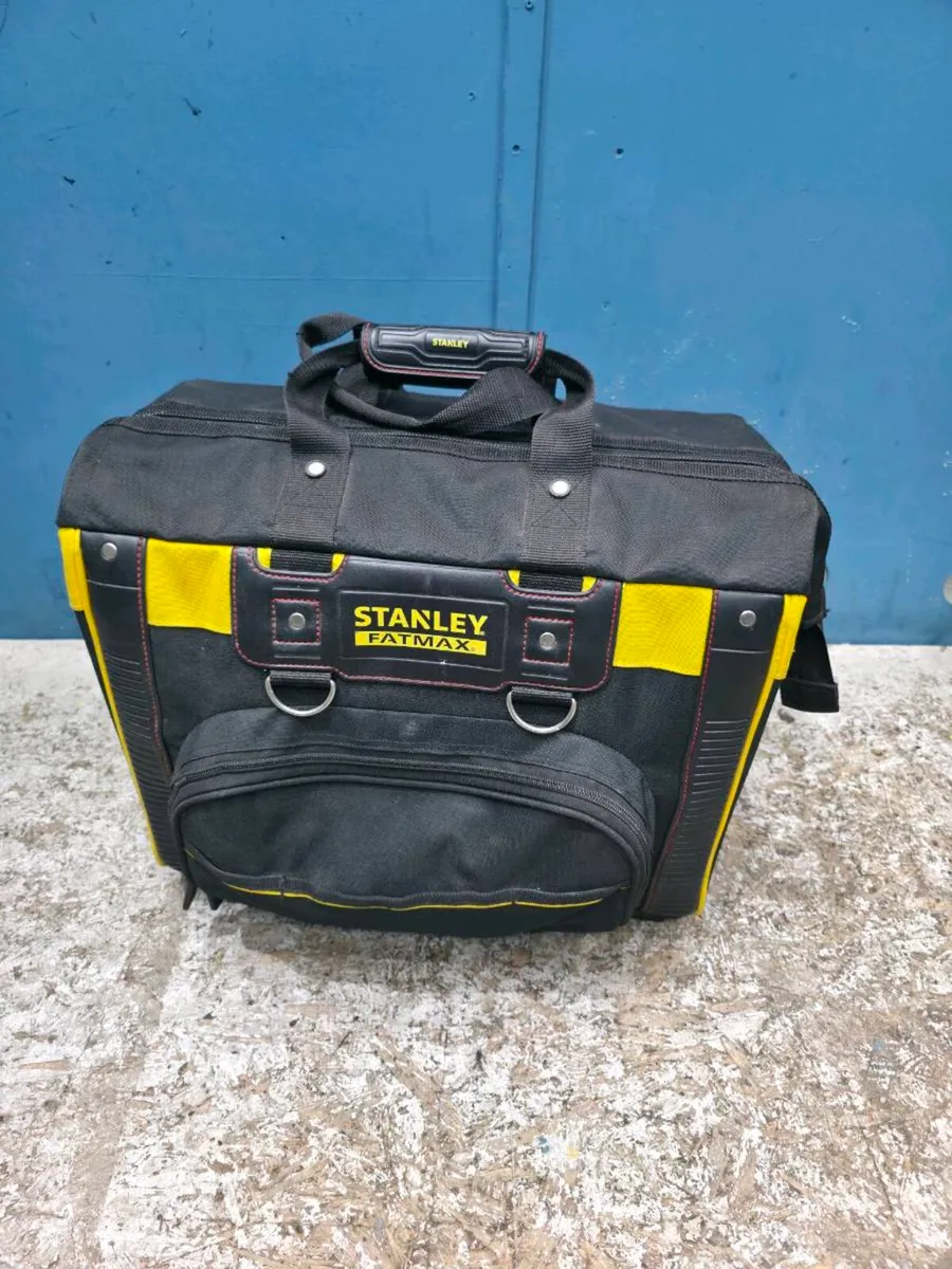 Stanley Fatmax rolling tool bag - Image 1