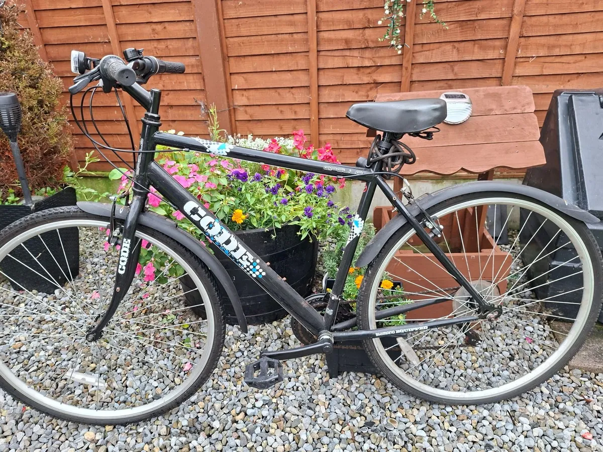 Adult Bike. 26 inch wheels. Great Condition. - Image 2