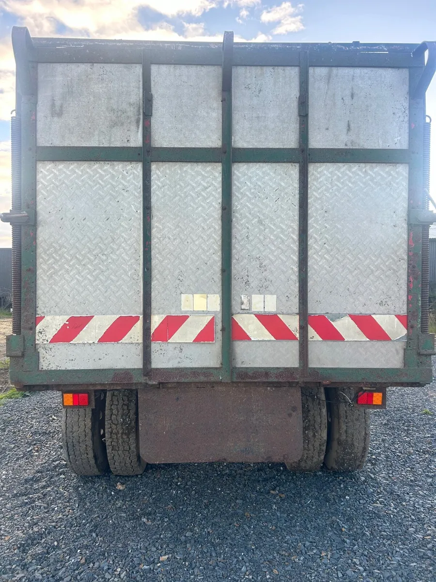 Cattle trailer 15ft x 7ft - Image 3