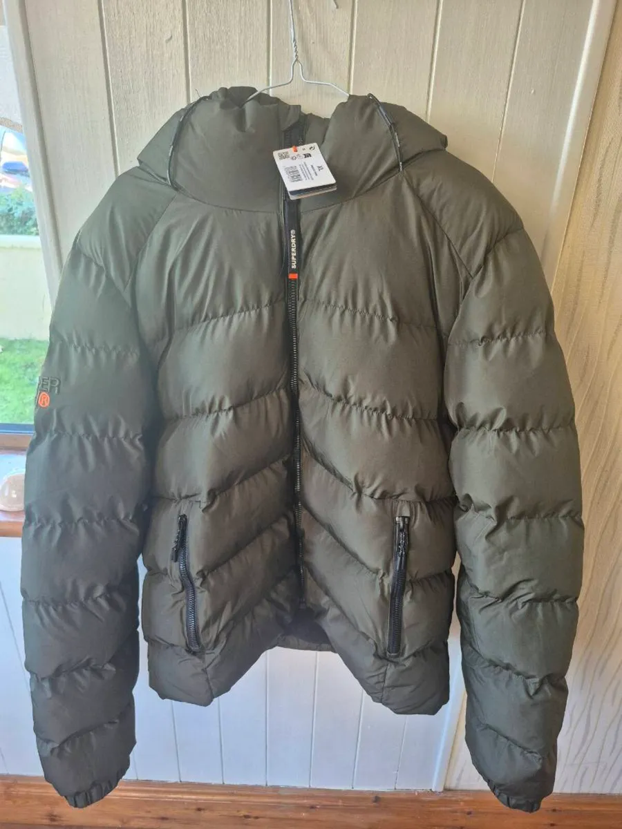 Superdry Khaki Green Mens Sports Puffer Jacket - Image 1