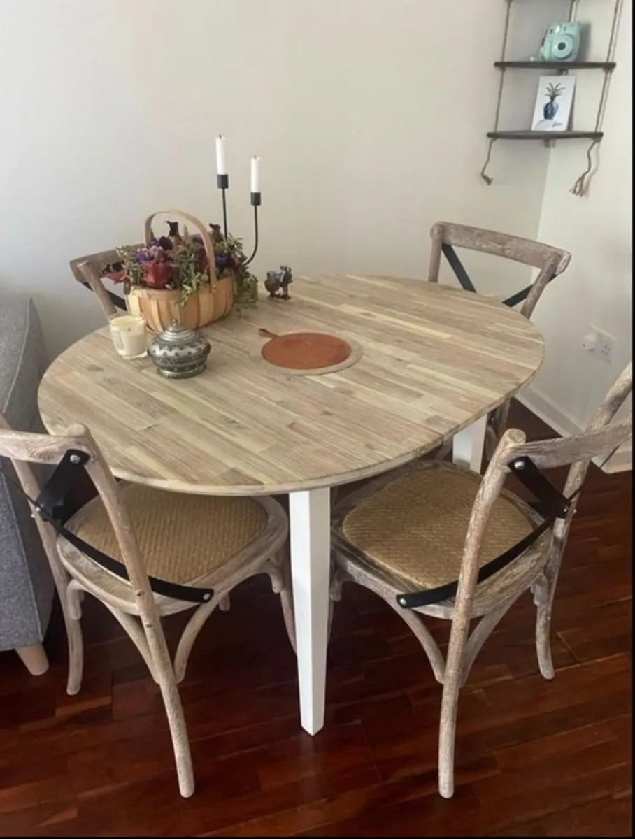 Dining Table and chairs