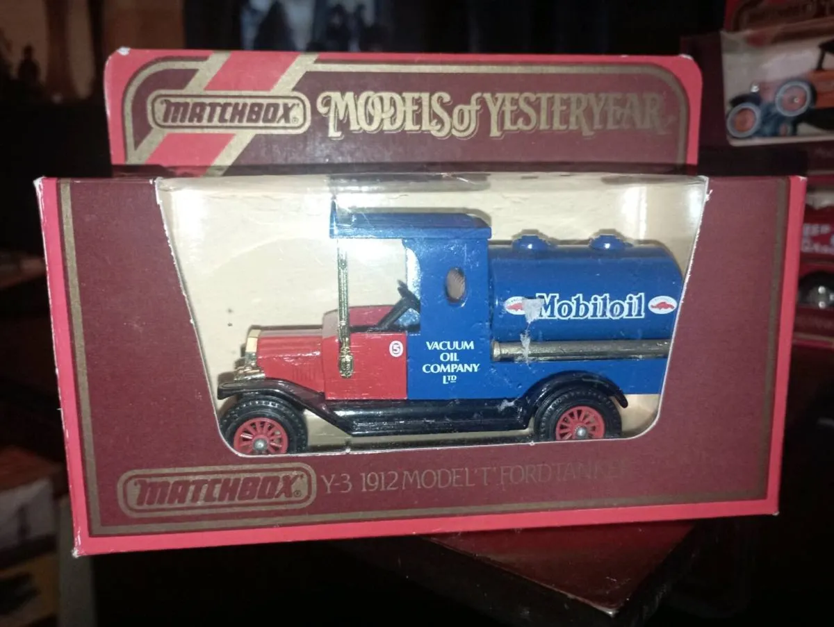 MODLES OF YESTERYEAR DIE-CAST MODLES 7 IN TOTAL - Image 3