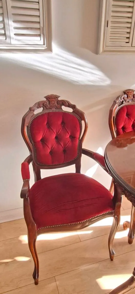 Antique table and chair set - Image 2