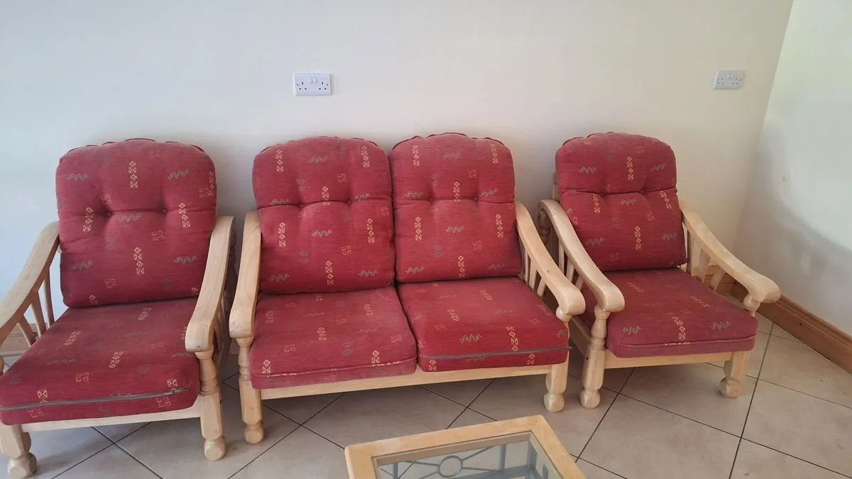 2 seater couch and 2 chairs with table - Image 1