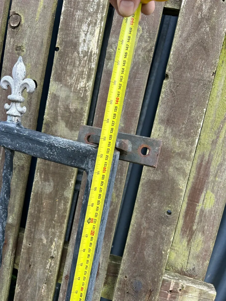 Gates - Image 3