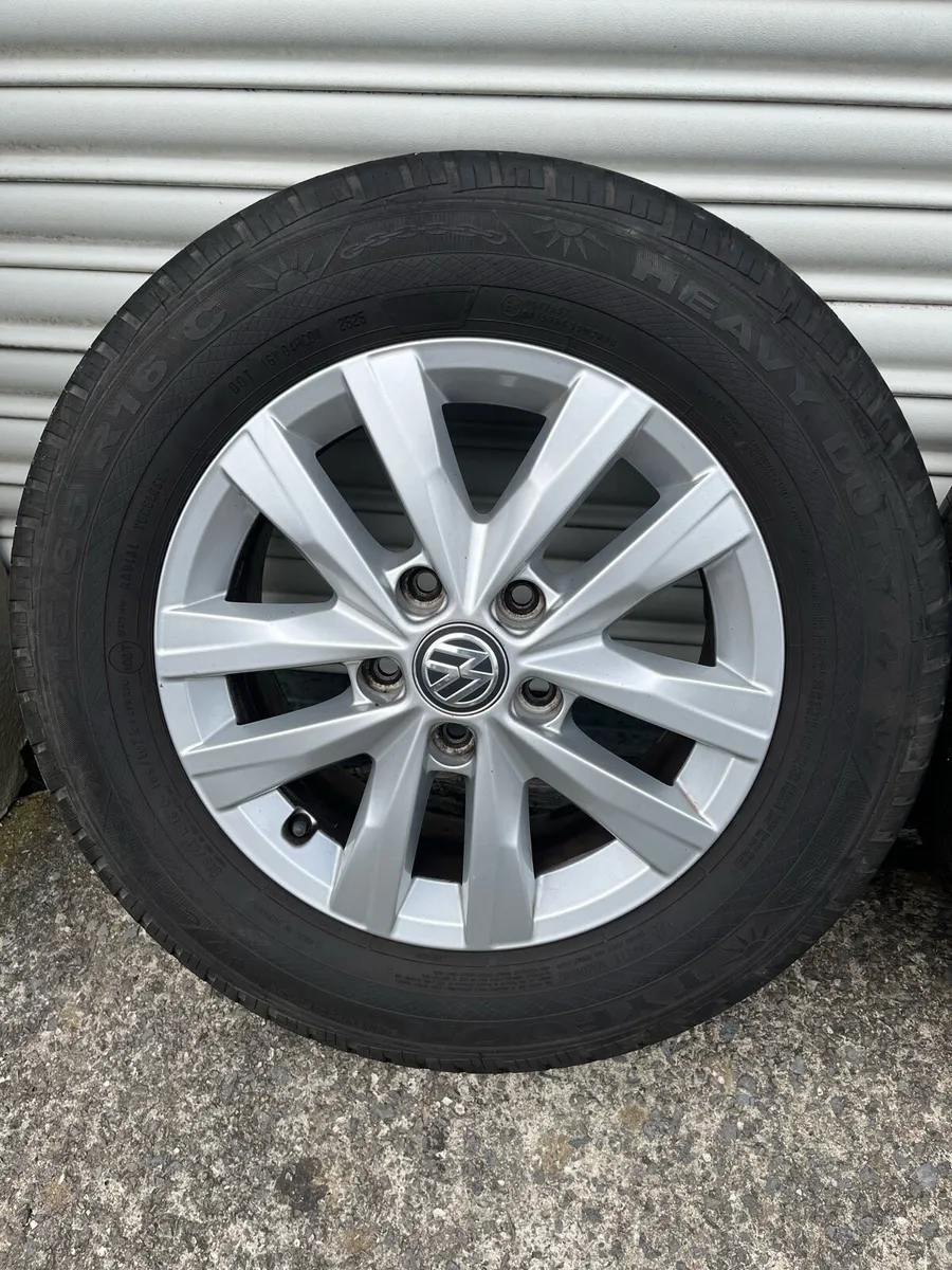 Vw transporter alloys and tyres - Image 3