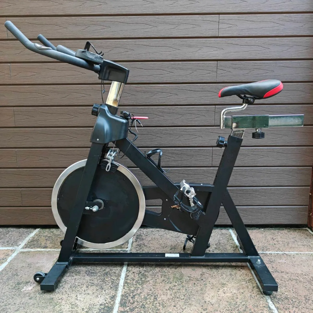 Indoor Spin Bike Stationary Exercise Bike - Image 1