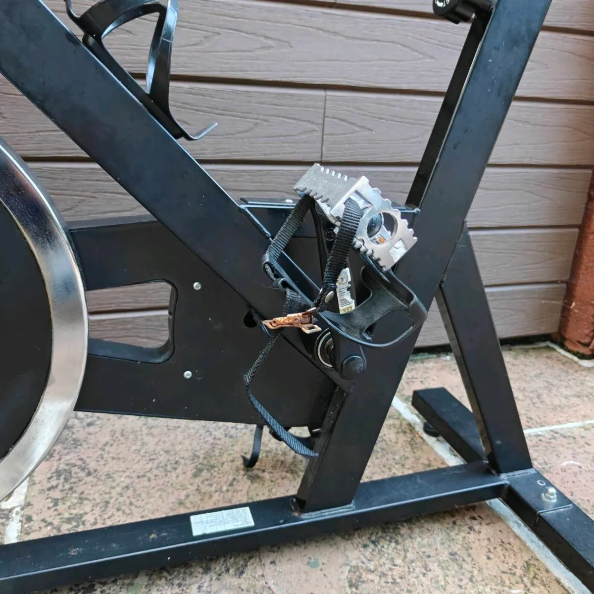 Indoor Spin Bike Stationary Exercise Bike - Image 4