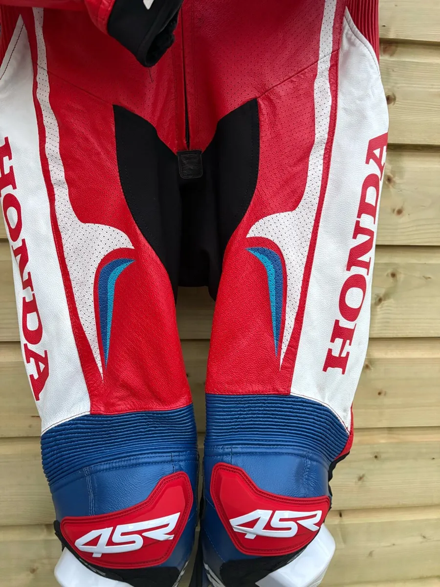 Jack Kennedy original motorcycle leathers - Image 2
