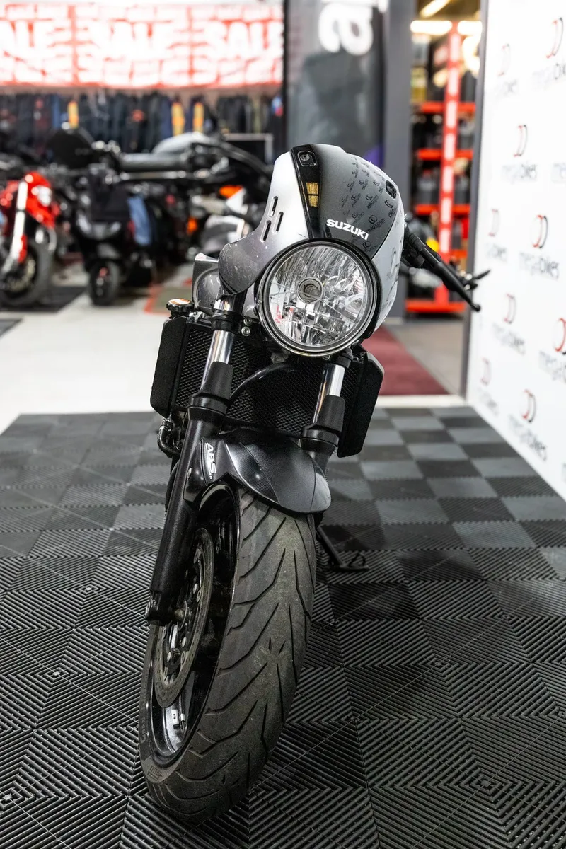 Suzuki SV650X 2019 - Image 4