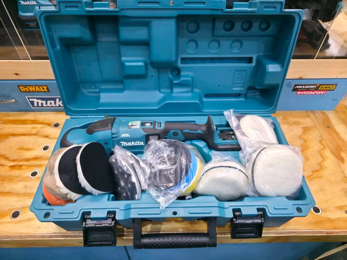 Makita Polisher - Image 1