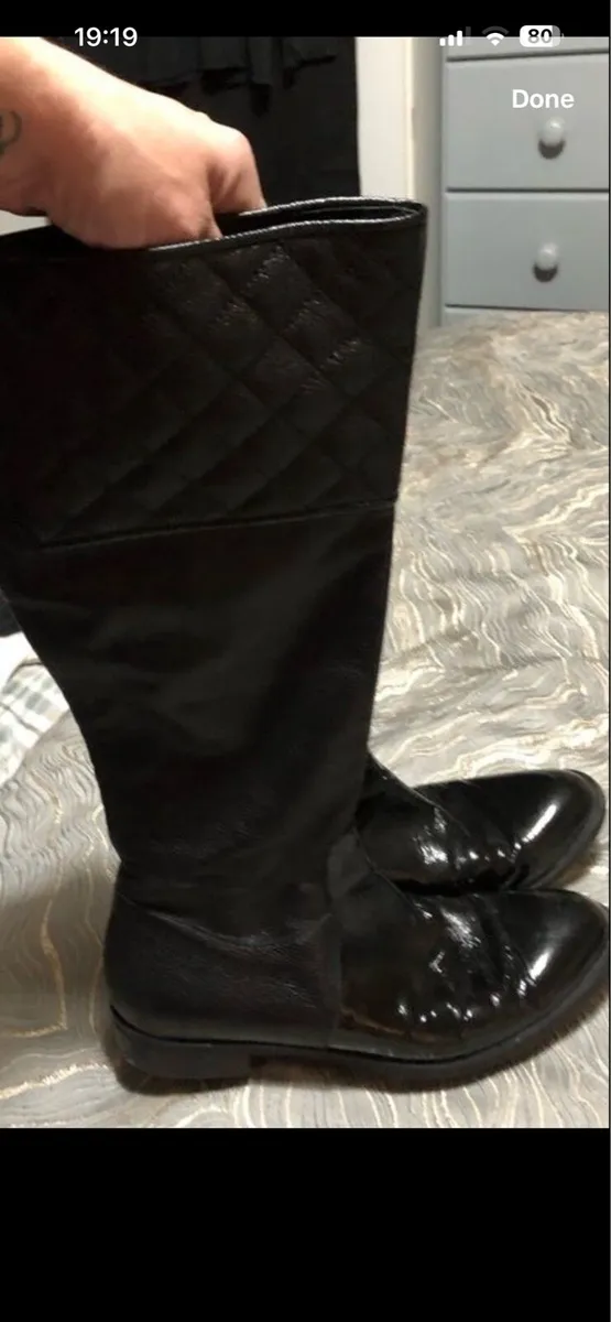 Ladies boots size 51/2 €10 - Image 1