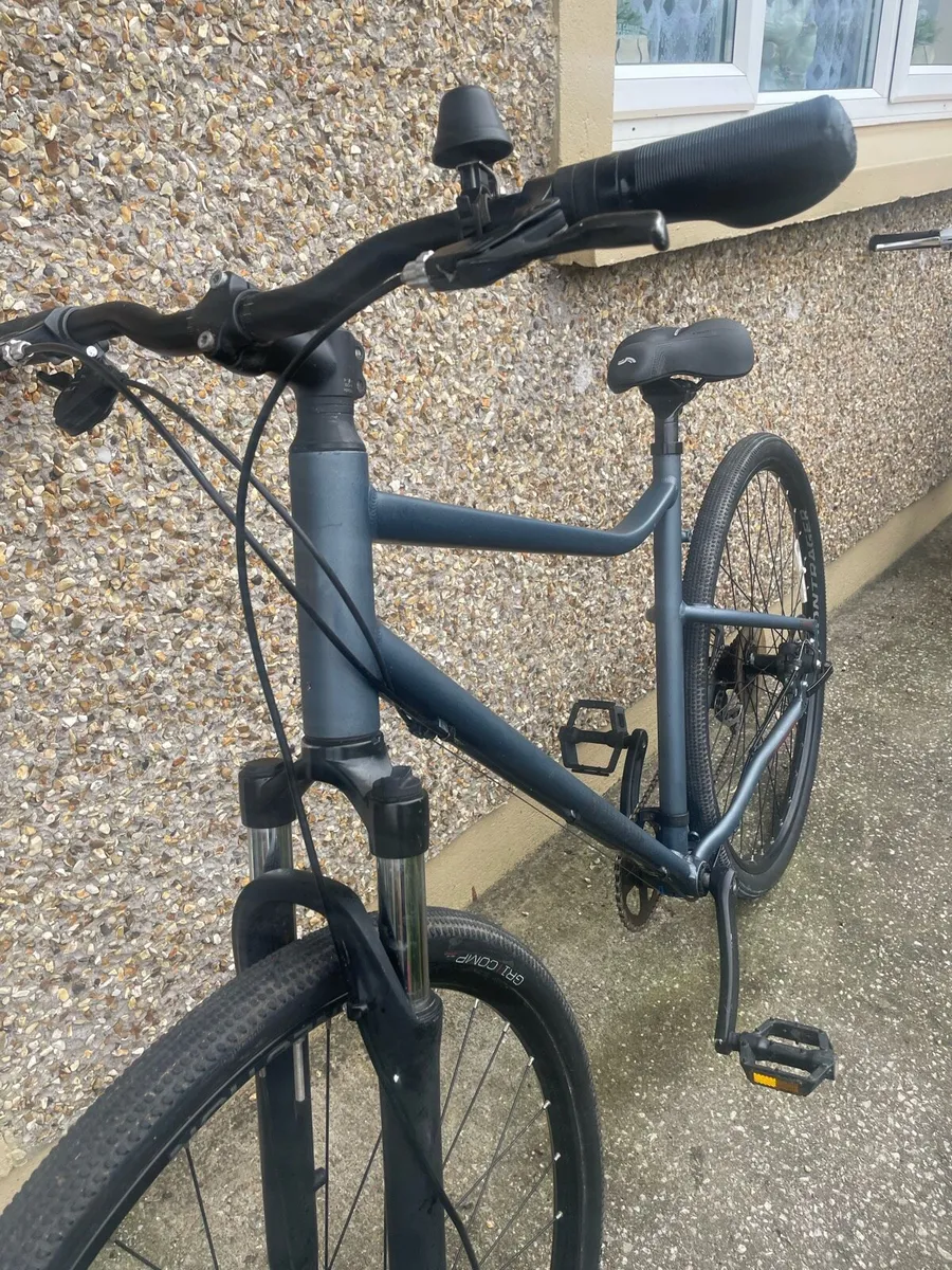 Riverside Hybrid Bike - Image 2