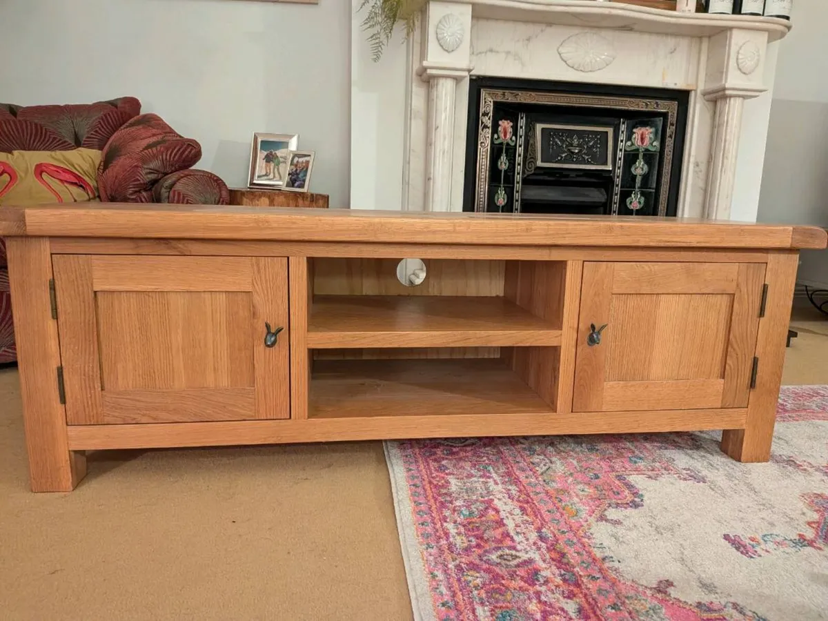 Large Solid Oak TV Unit / Media Stand (150cm) - Image 2