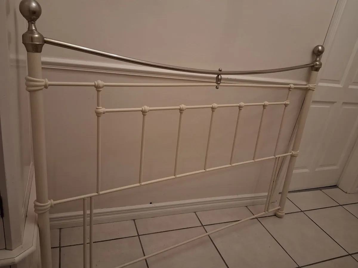 5ft Headboard - Image 1