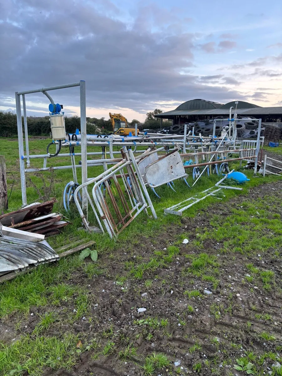 Milking parlour - Image 1