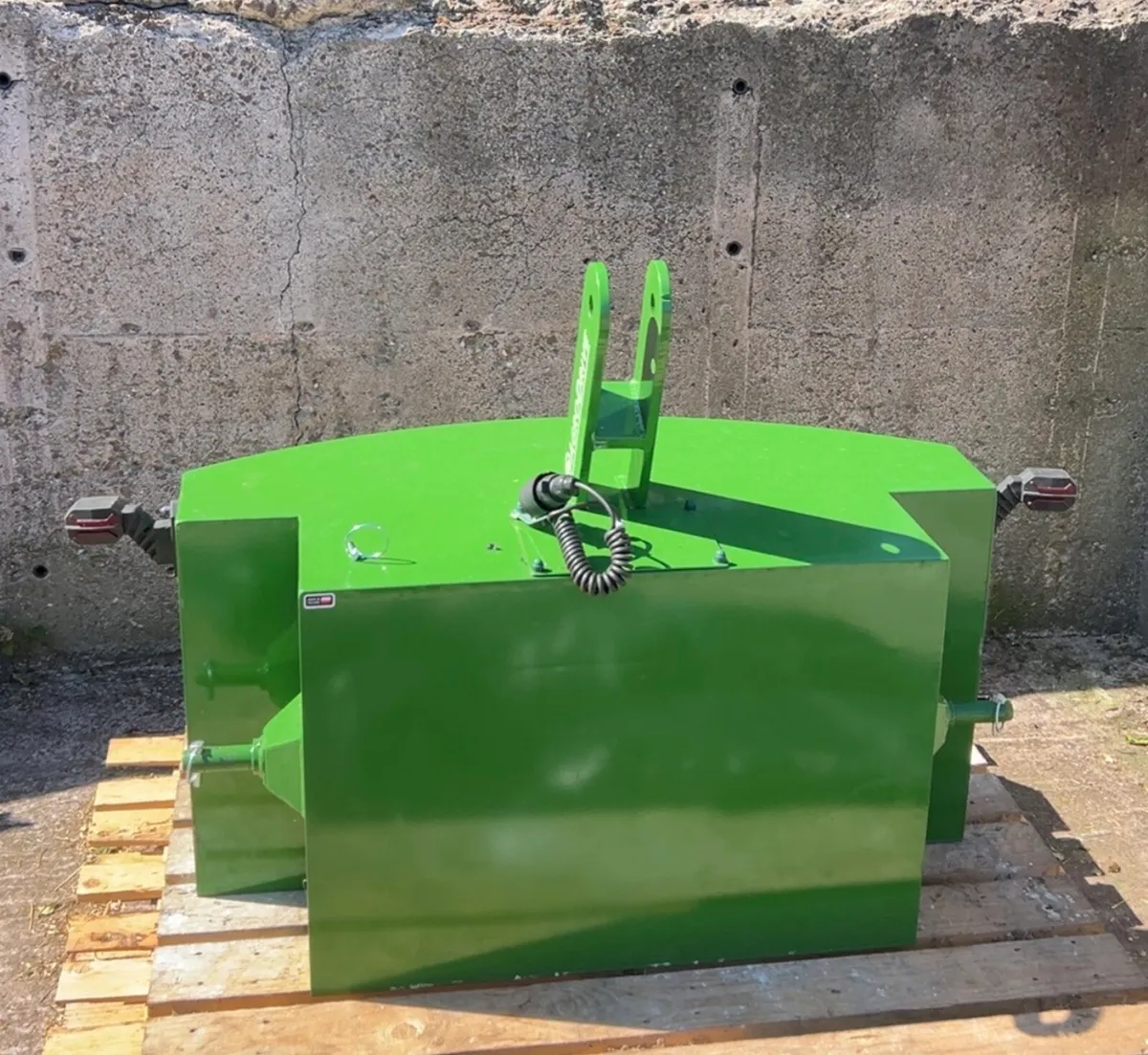 500kg front weight - Image 3