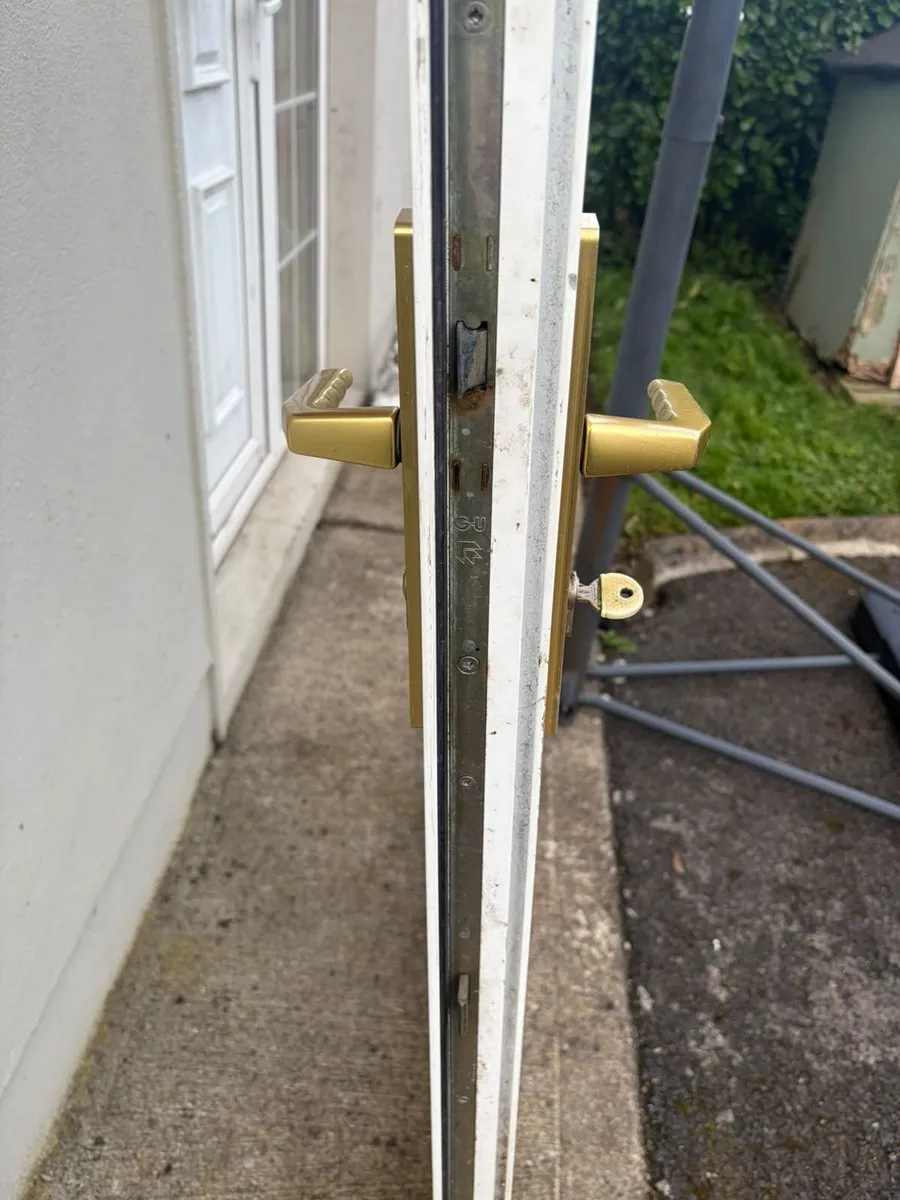 Patio doors - Image 2