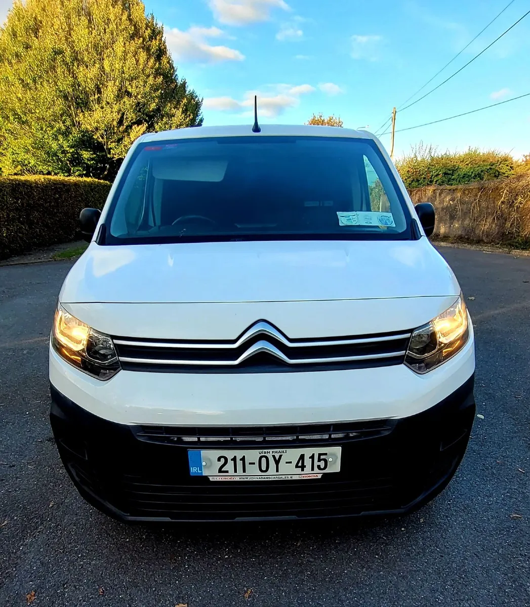 2021 Citroen Berlingo - Image 2