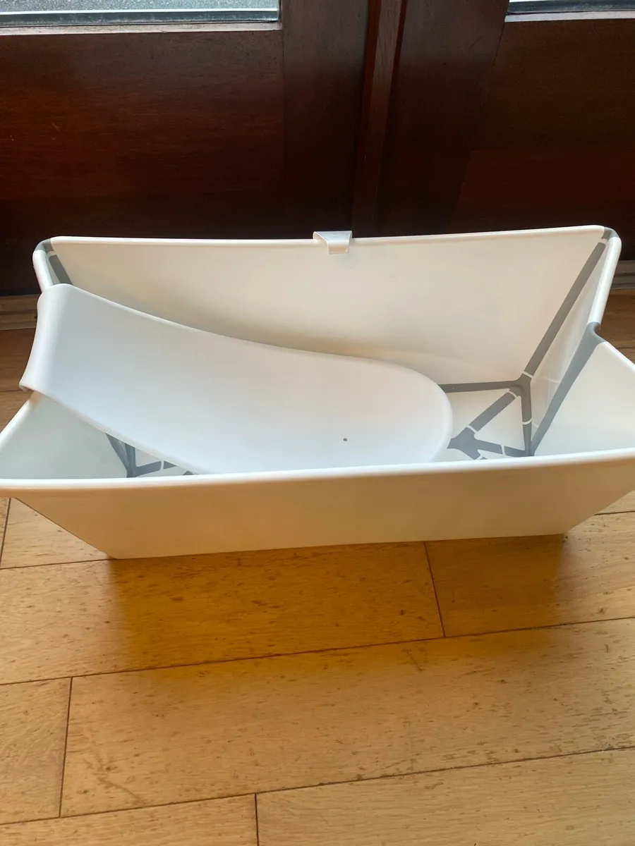 Baby Bath - Image 2